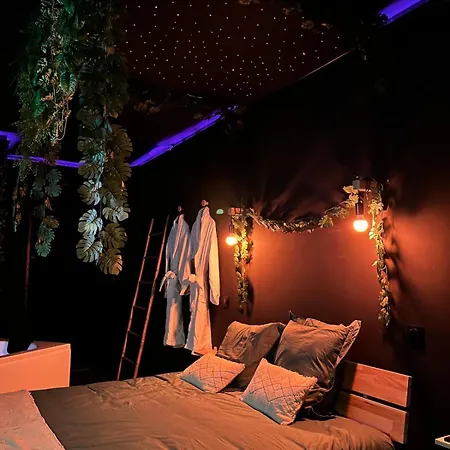 Appartement Amazonia - Starry Sky & Bath Valenciennes