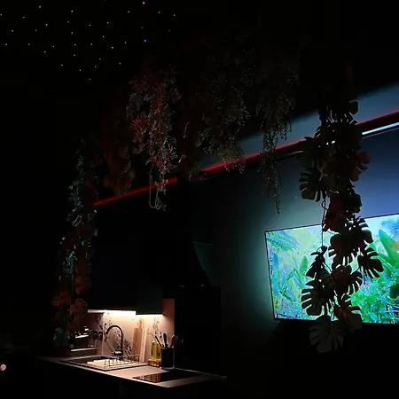 Amazonia - Starry Sky & Bath