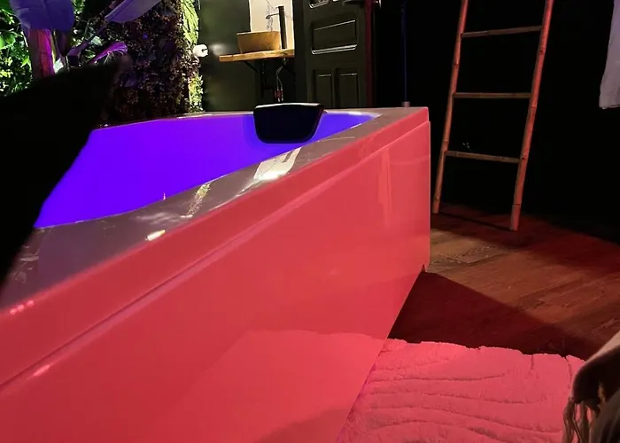 Amazonia - Starry Sky & Bath